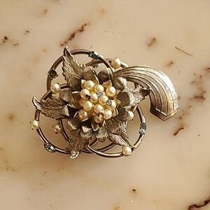 Signed HOBE   Silver Floral Pearl Cluster Brooch
